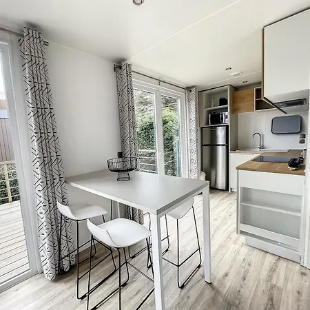 Mobil-home Grand Confort Proche Avec Piscine Chauffee, Fitness Et Parking, - Fr-1-361a-17 Дом отдыха